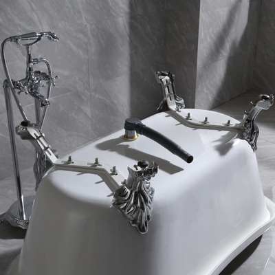 Hot Bath Double Ended Acrylic Bathtub with Classical Clawfoot and Freestanding Design
